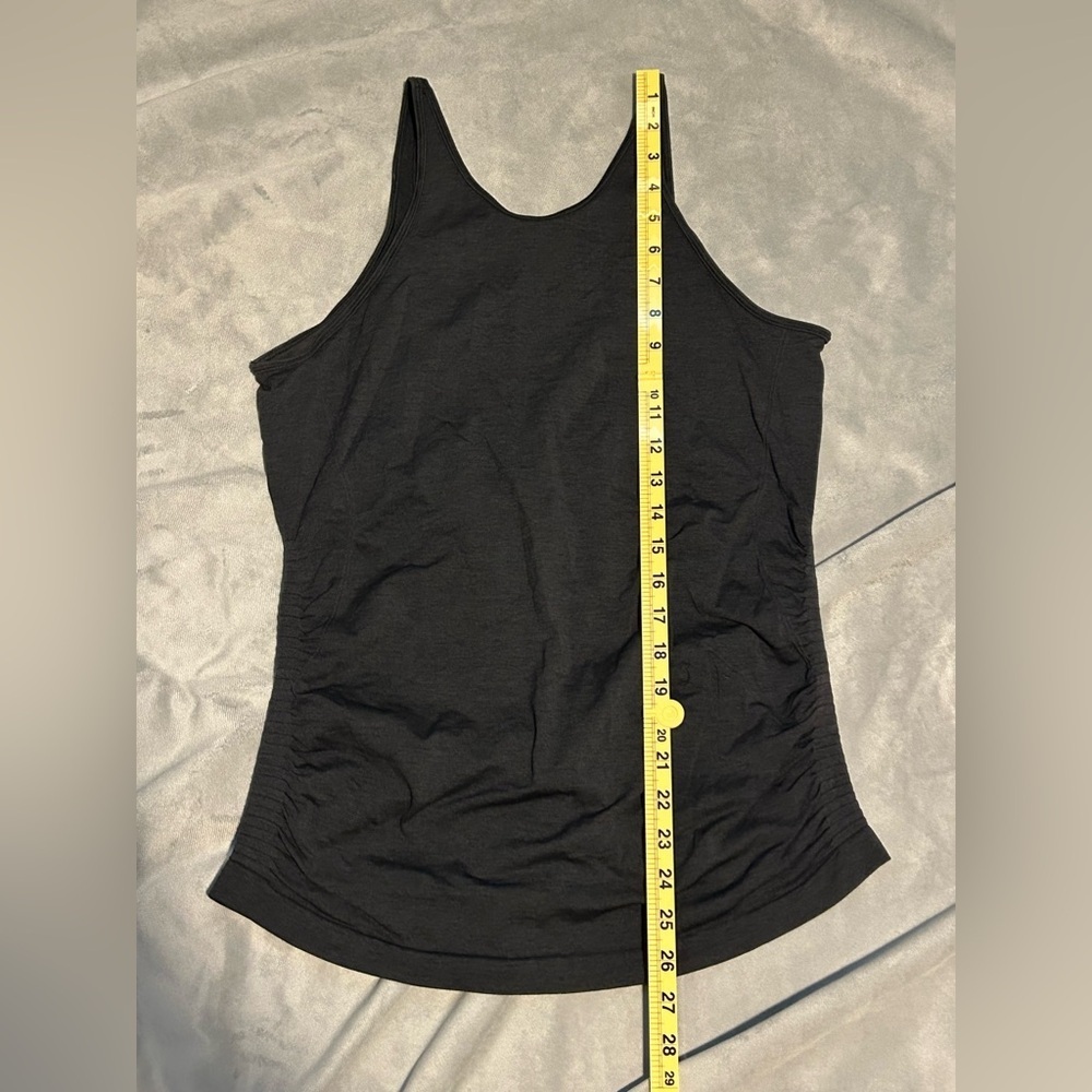 Lululemon In The Flow Tank in Heathered Black - M - Picture 9 of 10